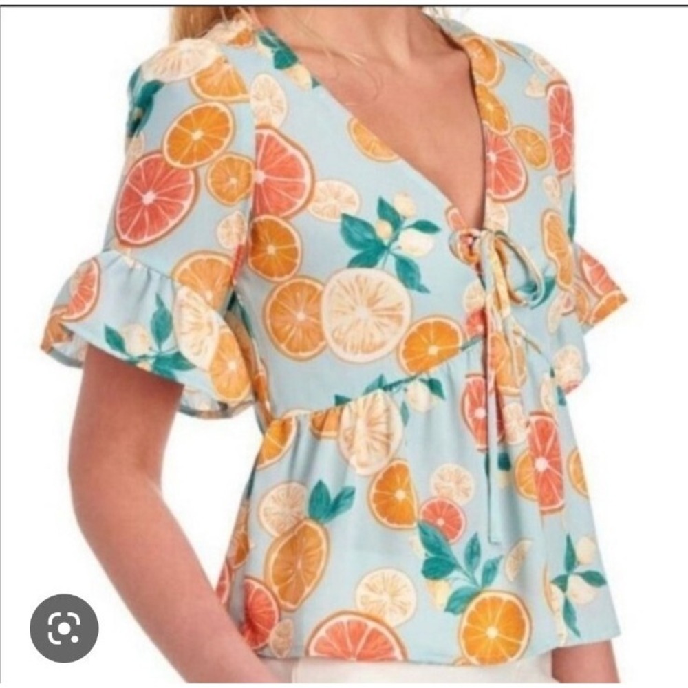 June & Hudson Top Citrus Women's Size Small Short Flutter Sleeve Blue V-Neck